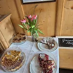 Bed & Breakfast Ustreia Orta 3*