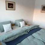 Ustreia Orta Bed & Breakfast 3*