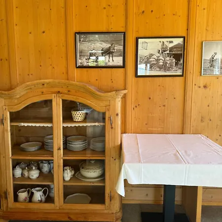Ustreia Orta Bed & Breakfast *