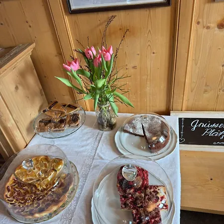 Bed & Breakfast Ustreia Orta 3*