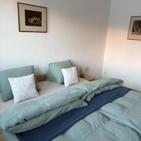 Ustreia Orta Bed and Breakfast 3*