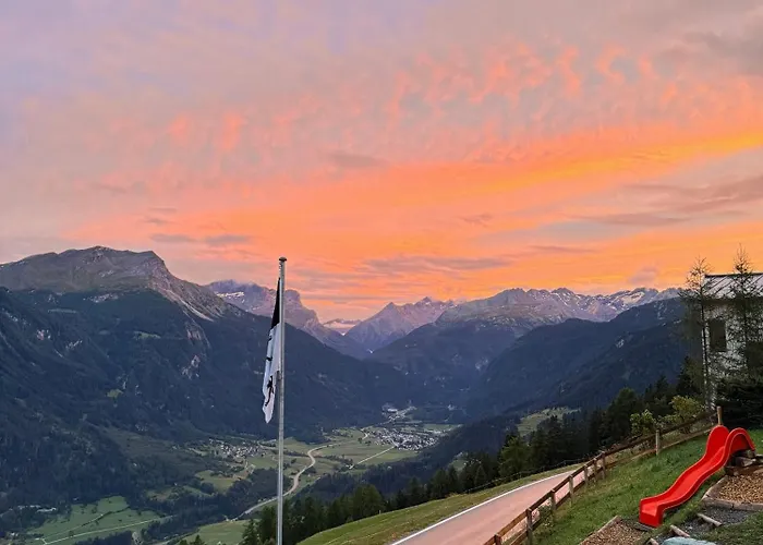 Ustreia Orta Alojamento de Acomodação e Pequeno-almoço 3*