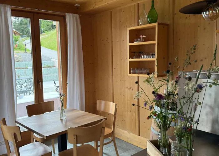 Ustreia Orta 3* Lohn